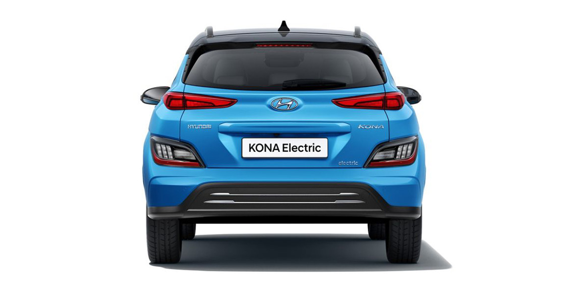 Kona electric - rear - The sleek aerodynamic design theme can also be found in the new rear bumper and skid plate highlighted by slim LED rear lights with a dynamic new look.