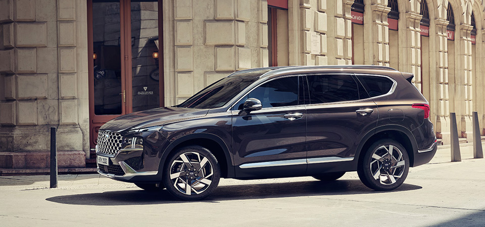 Hyundai Santa Fe key visual