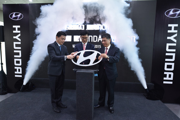 Officiating the Launch of the All-New Hyundai Tucson are L to R - Mr Lau Yit Mun, Mr Park Sang-Min and Mr Dennis Ho