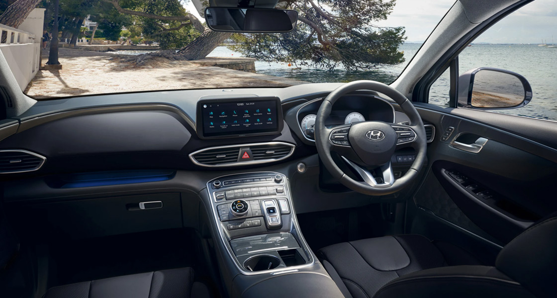 Santa Fe Interior - Upscaled Space surrounding you